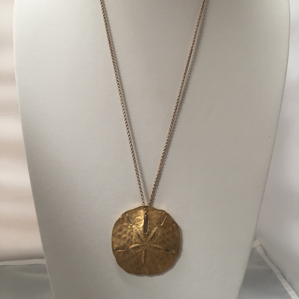Beach Style Gold Sand Dollar Pendant Necklace